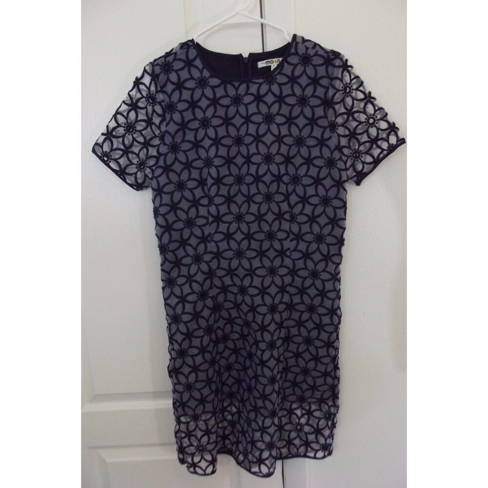 MOON Brand DRESS - Size SMALL - Short Sleeve Blue Floral Lined Sheath Dress